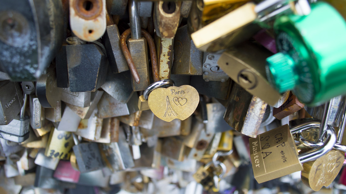 Paris - adventurousfigs.com